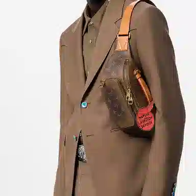 Louis Vuitton Bumbag Monogram Dust