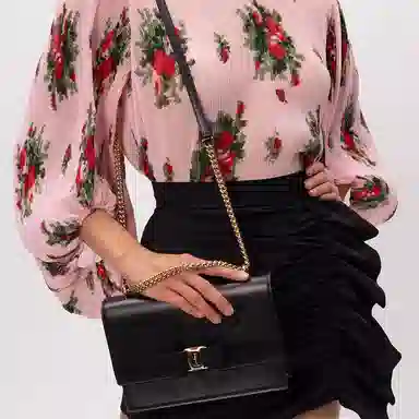FERRAGAMO Vara