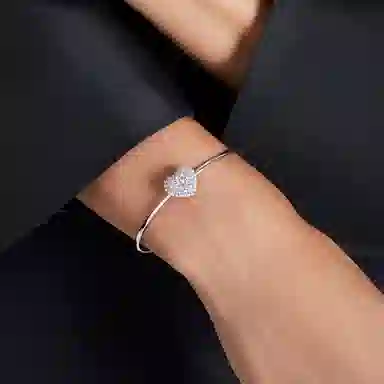 Swarovski Hyperbola
