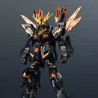 BANDAI 2 UC GUNDAM UNIVERSE 15cm