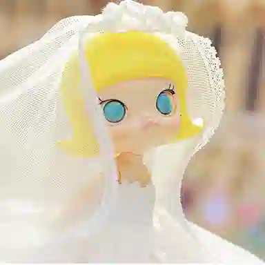 POP MART x KENNY SWORKP MOLLY 14cm