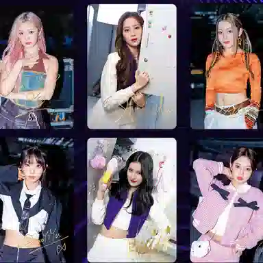 万画云游 创造营亚洲新星收藏卡 综合卡