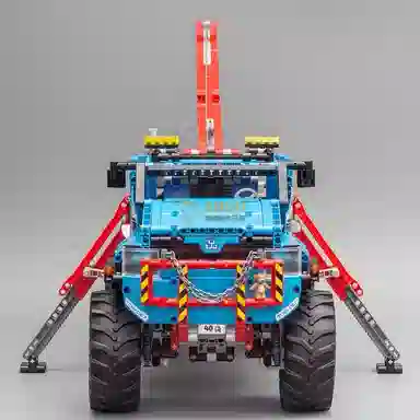 LEGO 6X6 42070