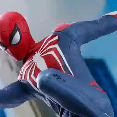 Hot Toys Spider-Man 1:6 Scale Collectible Figure