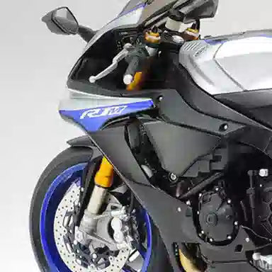 YZF-R1M 9.7cm