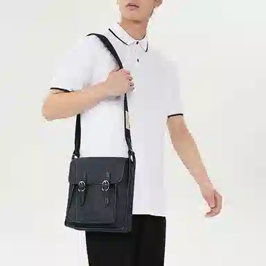 LONGCHAMP