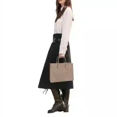 Louis Vuitton Onthego Medium Elephant Grey