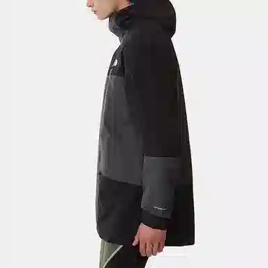 THE NORTH FACE DRYZZLE FUTURELIGHT