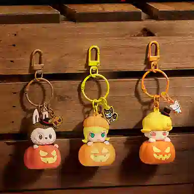 POP MART Labubu Pumpkin Glow Pendant
