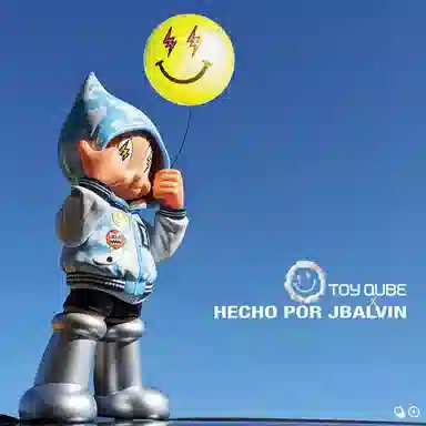 ToyQube x JBALVIN Hoodie Cloud Edition