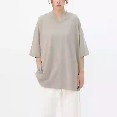 Fear of God Essentials V-Neck T-Shirt Core Heather