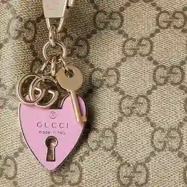 GUCCI GUCCI