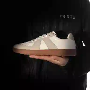 Sesame Street Classic Trainer