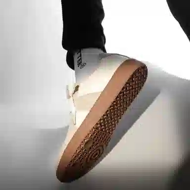 Sesame Street Classic Trainer