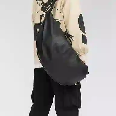 VIHUS Shoulder Bag Black