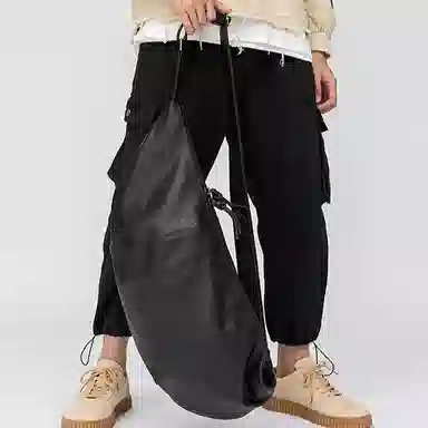 VIHUS Shoulder Bag Black