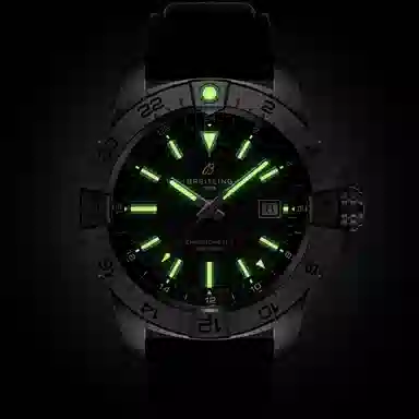 Breitling Avenger A32320101B1X1