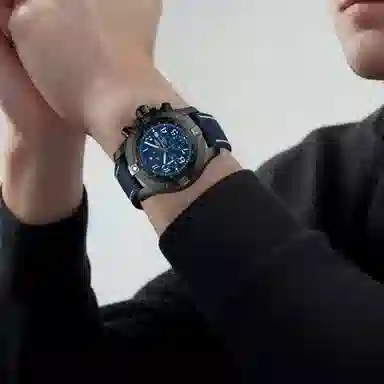 BREITLING 48mm V13375101C1X1