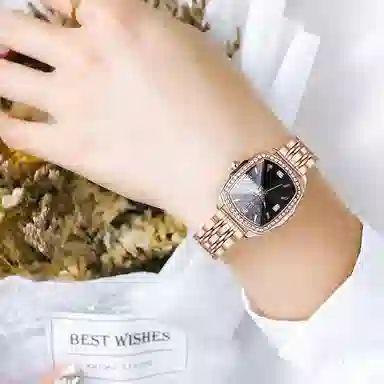 HARRY WILLIAMS Pyramid