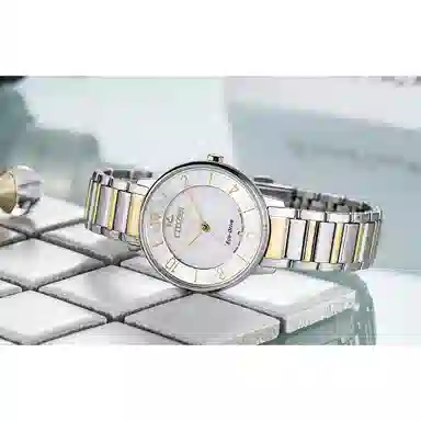 CITIZEN 31mm EM0524-83A