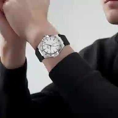 OMEGA 50 41mm 131.12.41.21.06.001