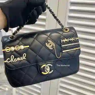 CHANEL 22C