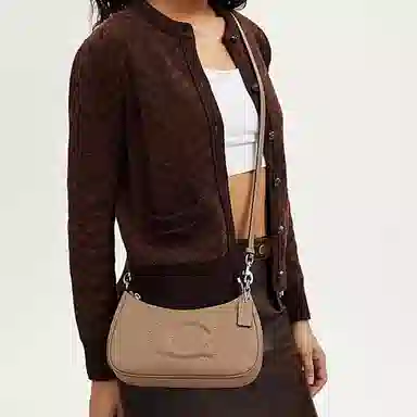 COACH Teri 24