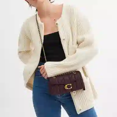 COACH Tabby 20 Red Currant