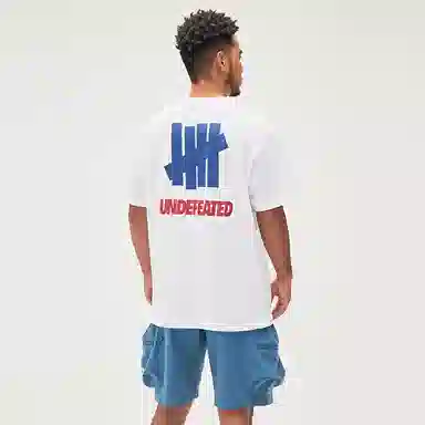 UNDEFEATED LogoT