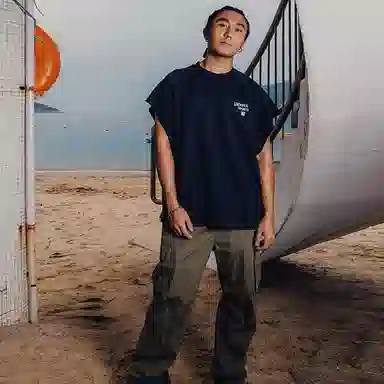 UNDEFEATED SS25 Logo