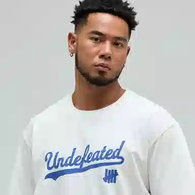 UNDEFEATED SS25 LogoT