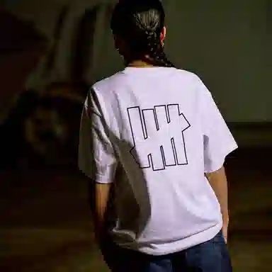UNDEFEATED SS25 LogoT