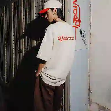 UNDEFEATED SS25 LogoT