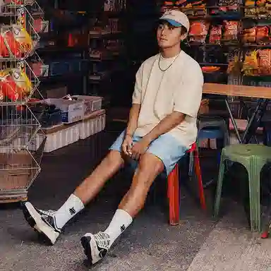 UNDEFEATED SS25 LogoT