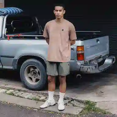 UNDEFEATED SPORT SS25 T