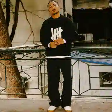 UNDEFEATED FW25 Logo