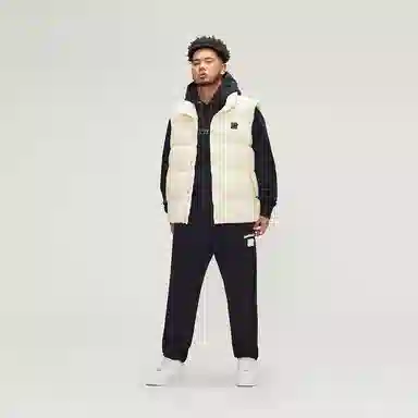 UNDEFEATED FW25 Logo