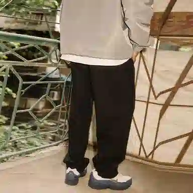 UNDEFEATED FW25 Logo