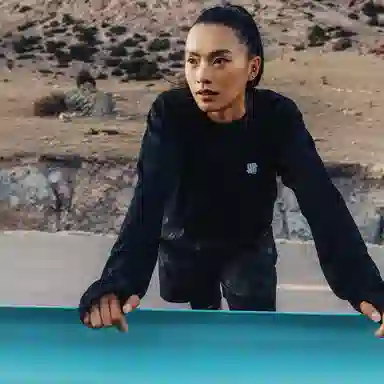 UNDEFEATED SPORT FW25 T