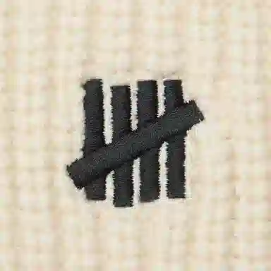 UNDEFEATED FW25 Logo