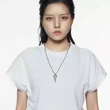 Dissolve Thorn Necklace