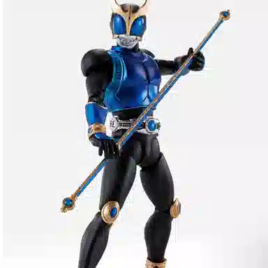 BANDAI KUUGA s.h.f 14.5cm