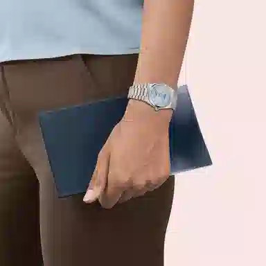 Tissot T137.207.11.351.00