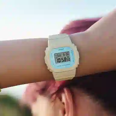 CASIOG-SHOCK 200 GMD-S5600NC-9JF