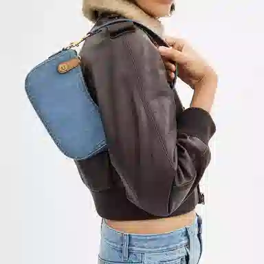 COACH Swinger 20