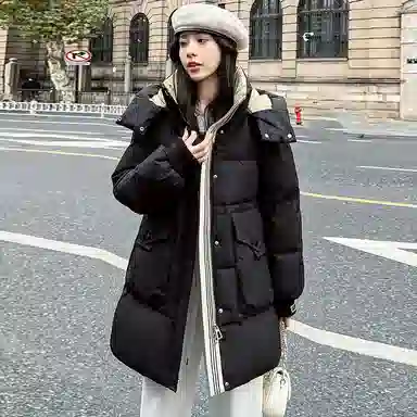鸭鸭 纯色连帽保暖加厚中长款休闲羽绒服 女款