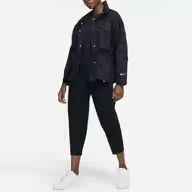 Nike Sportswear Essential Black