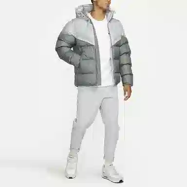 Nike Storm-FIT Windrunner PrimaLoft