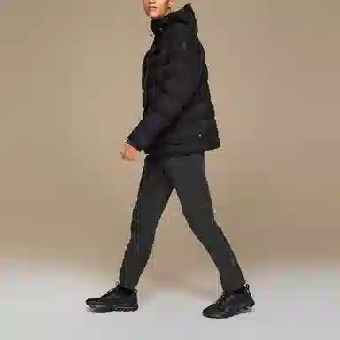 On Challenger Jacket Black