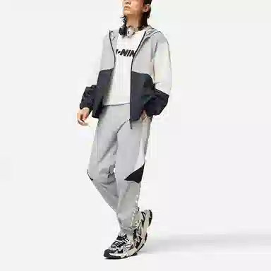 LiNing UPF50+ Jacket